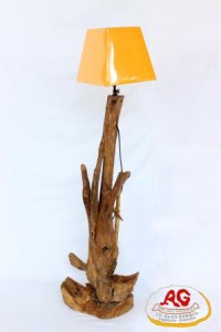 RUSTIC LAMP