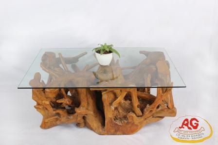 RECTANGULAR COFFEE TABLE WITH GLASS